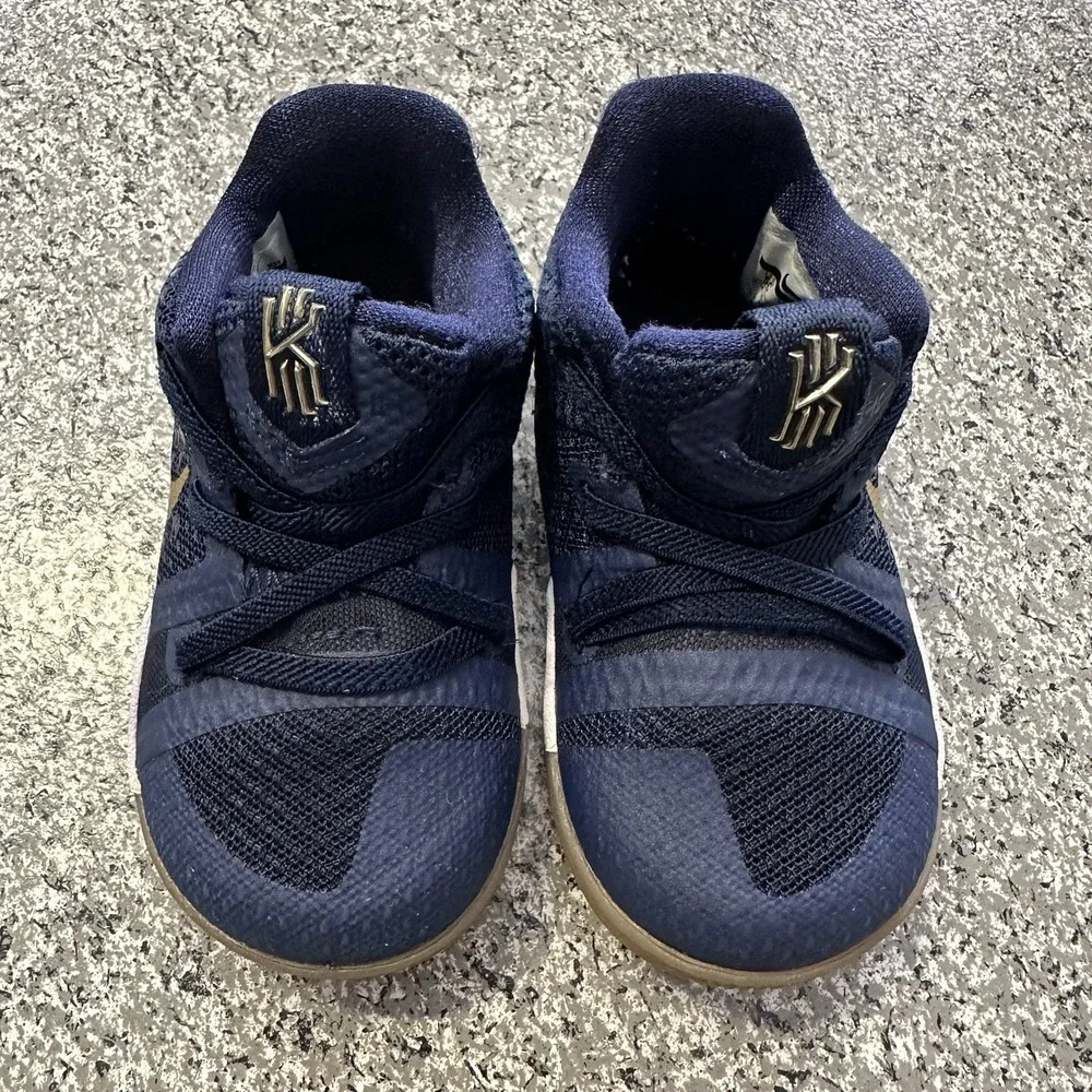 Nike Kyrie 3 TD Toddler Size 5C Baby Shoes Blue Gold White 869984-400